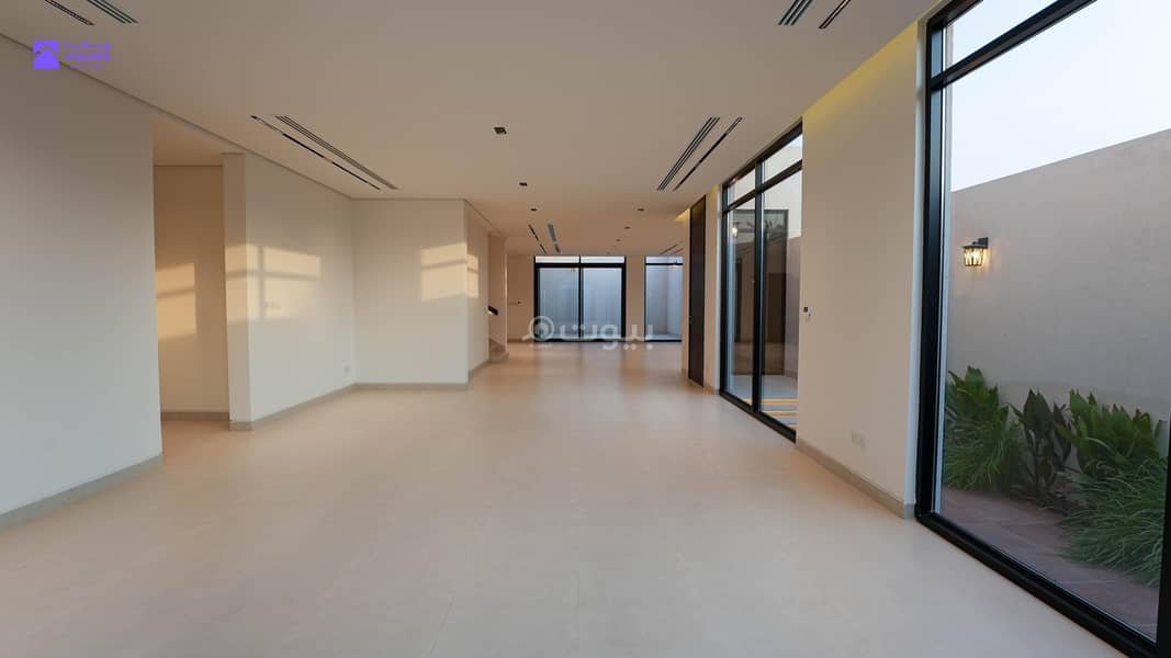 10038426-800×600-1 فيلا للبيع في العارض، الرياض مع 6 غرف بمساحة 300 م²