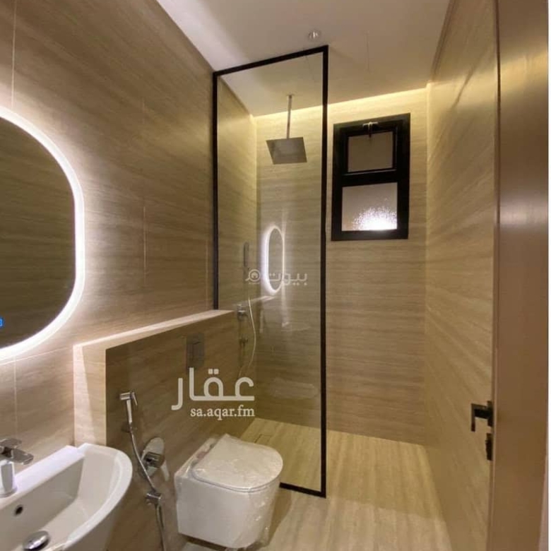 شقة للإيجار بـ4 غرف في Al Aqiq، الرياض مساحة 131 م²