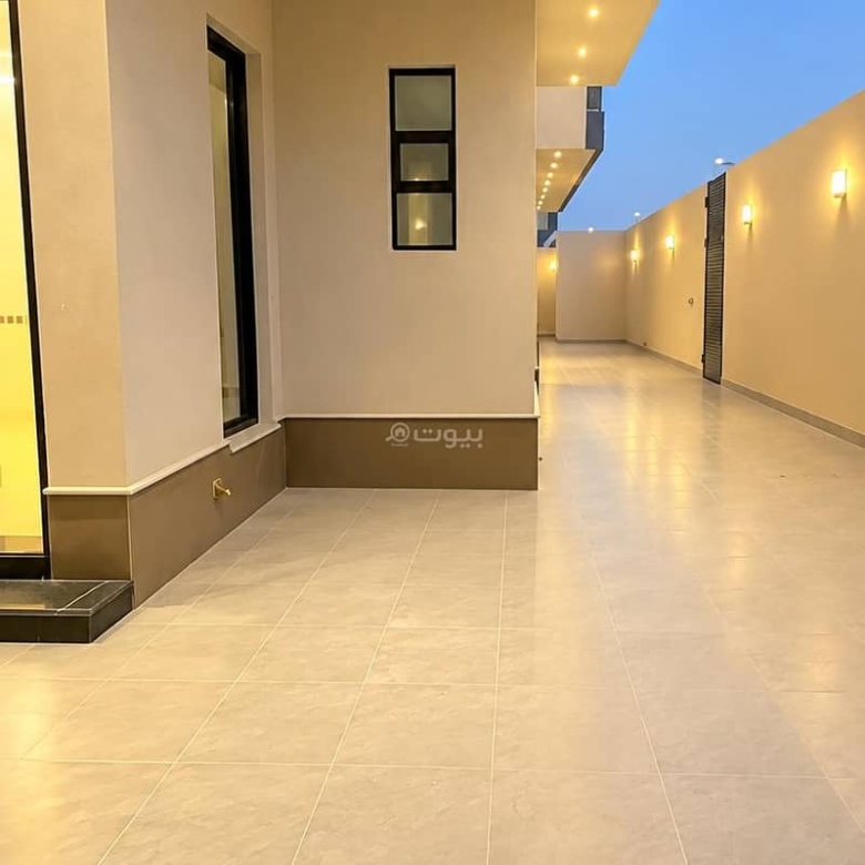 فيلا للبيع في الرمال، الرياض مع 10 غرف بمساحة 338 م²