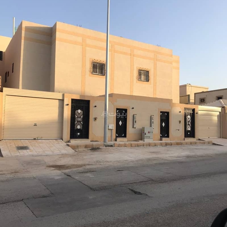 فيلا للبيع في احد، الرياض مع 4 غرف بمساحة 250 م²
