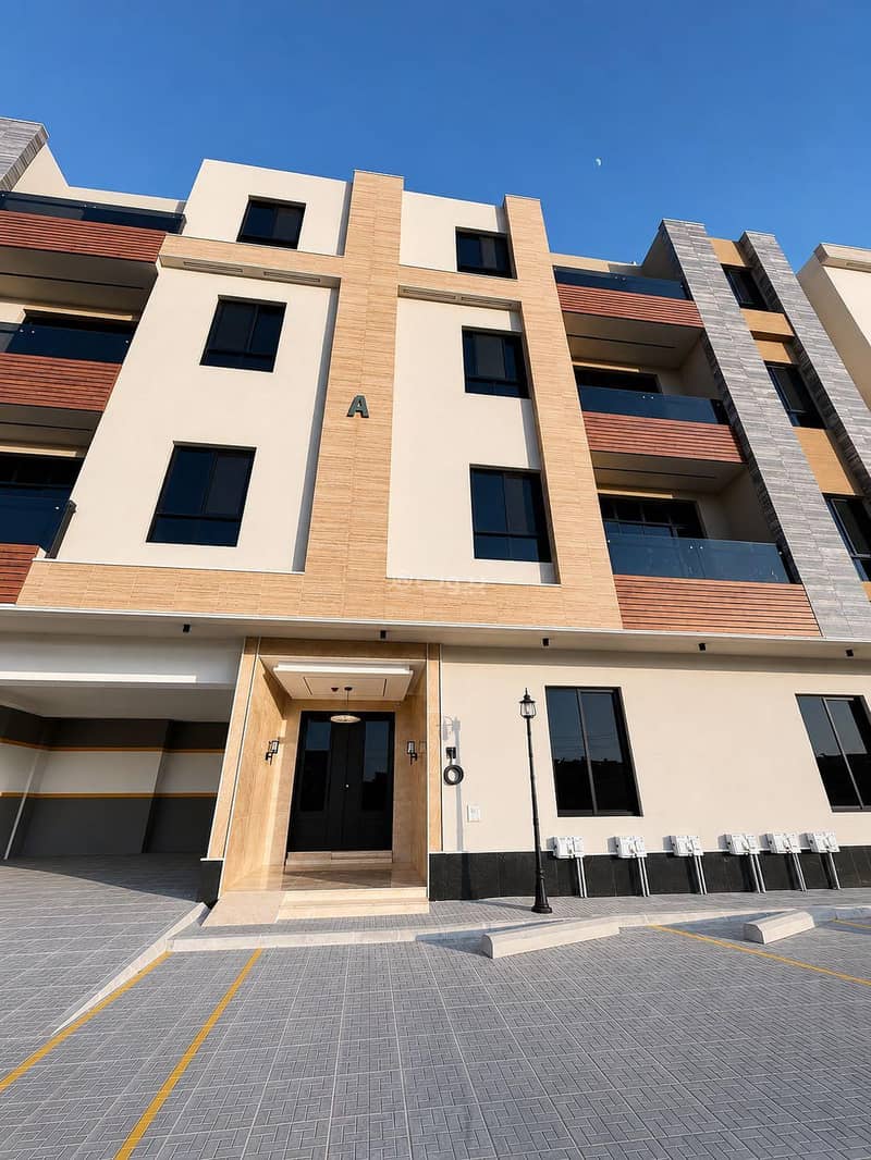 شقة للبيع بـ5 غرف في Al Yarmuk، الرياض مساحة 146 م²