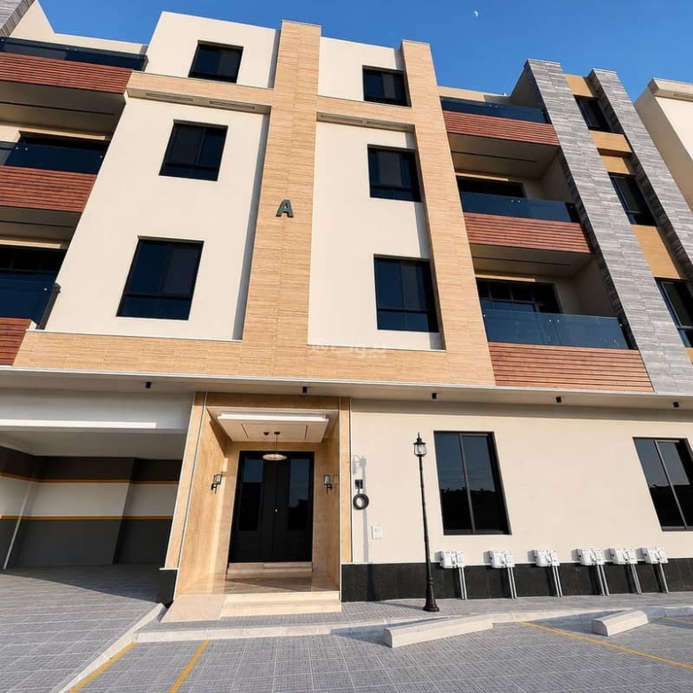 شقة للبيع بـ5 غرف في Al Yarmuk، الرياض مساحة 146 م²