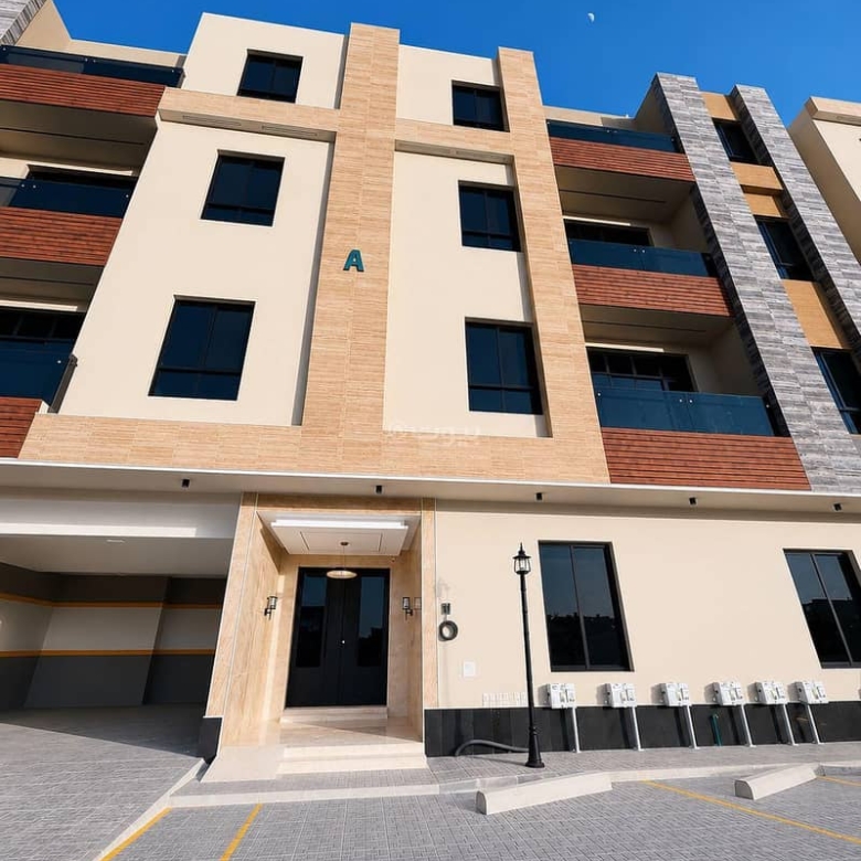 شقة للبيع بـ6 غرف في Al Yarmuk، الرياض مساحة 134 م²