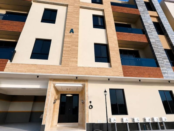 شقة للبيع بـ5 غرف في Al Yarmuk، الرياض مساحة 150 م²