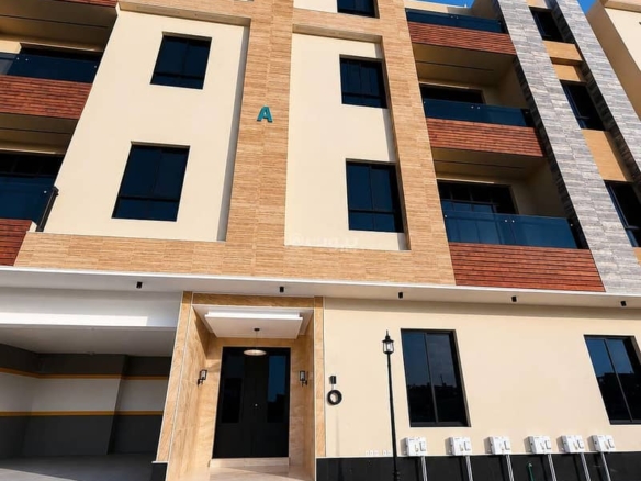 شقة للبيع بـ5 غرف في Al Yarmuk، الرياض مساحة 156 م²