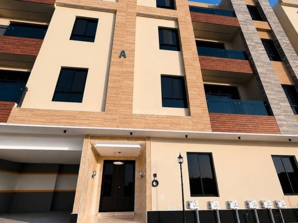 شقة للبيع بـ5 غرف في Al Yarmuk، الرياض مساحة 146 م²