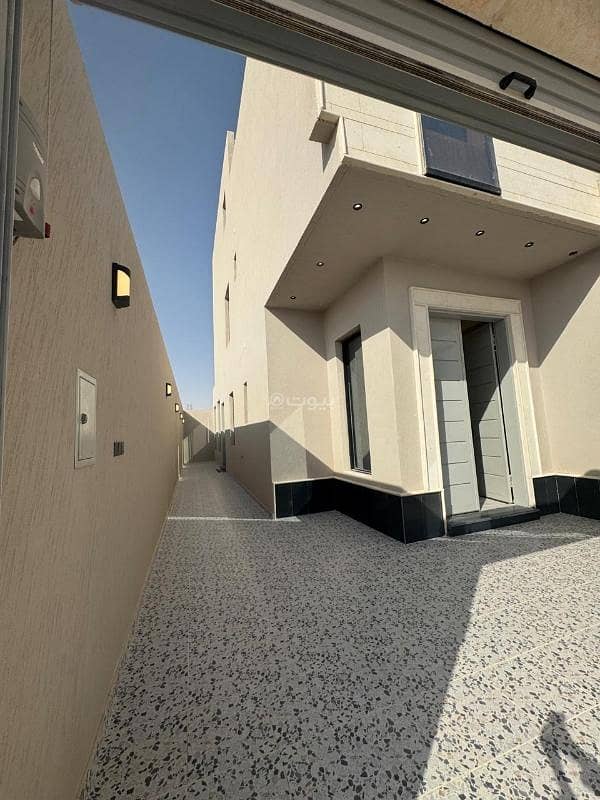 فيلا للبيع في الجنادرية، الرياض مع 4 غرف بمساحة 272 م²