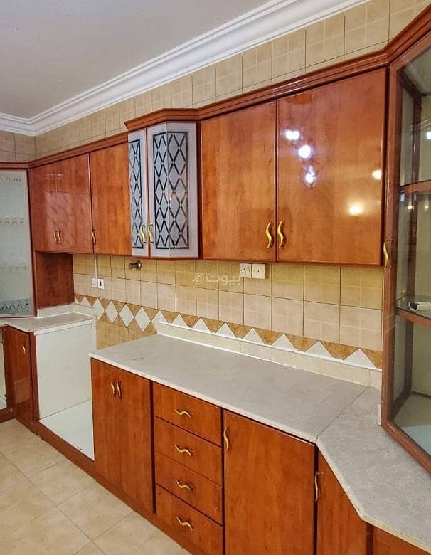 شقة للبيع بـ3 غرف في Al Nakhil، الرياض مساحة 135 م²