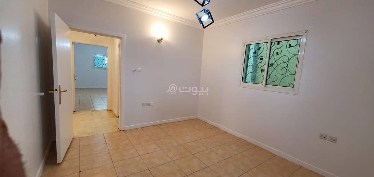 شقة للبيع بـ3 غرف في Al Nakhil، الرياض مساحة 135 م²