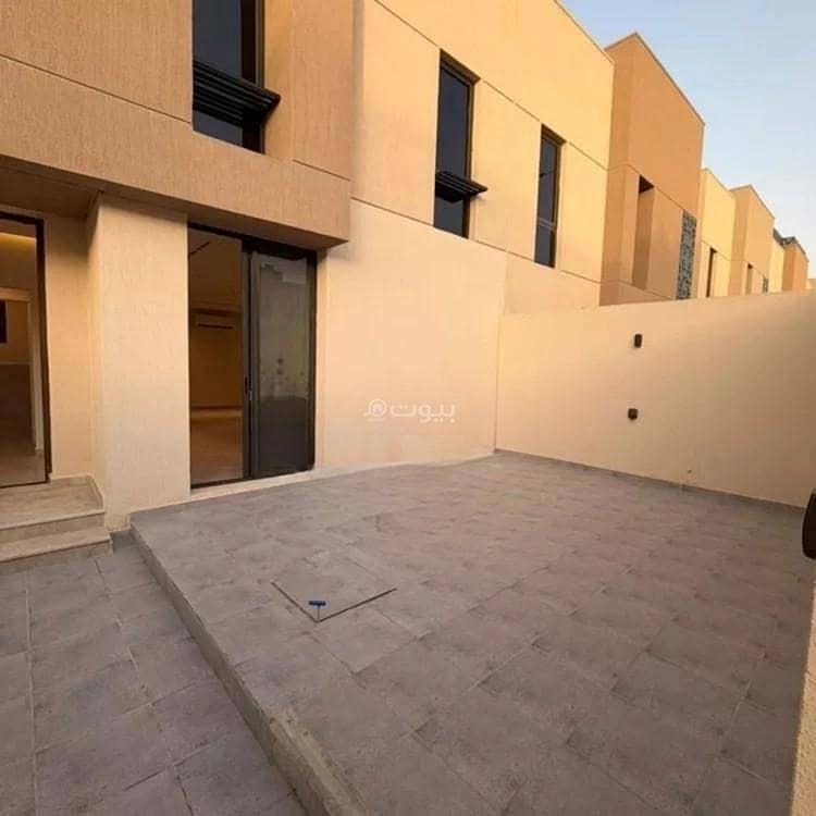 فيلا للإيجار في النرجس، الرياض مع 4 غرف بمساحة 310 م²