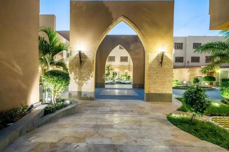فيلا للإيجار في الشاطئ، جدة مع 3 غرف بمساحة 240 م²