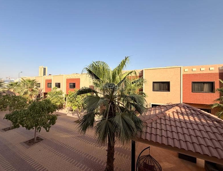 فيلا للإيجار في النخيل، الرياض مع 3 غرف بمساحة 245 م²