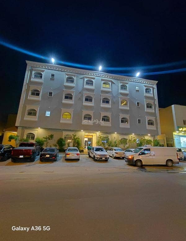 شقة للإيجار بـ4 غرف في Al Qirawan، الرياض مساحة 120 م²