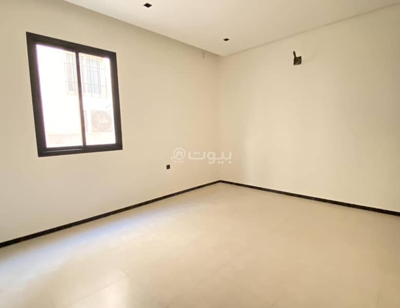 شقة للبيع بـ4 غرف في Al Yarmuk، الرياض مساحة 141 م²
