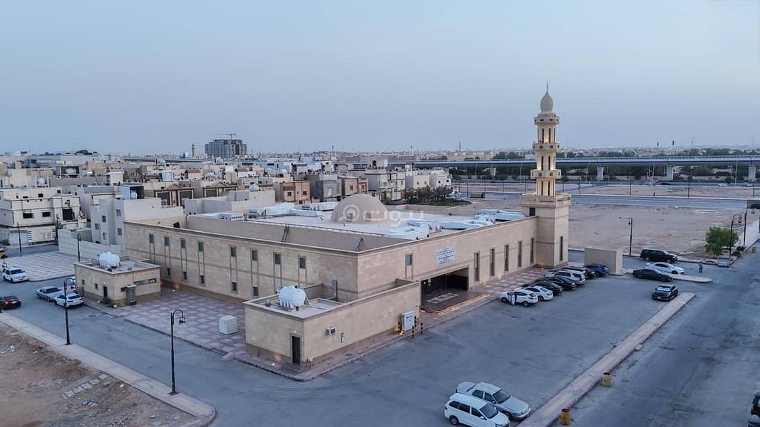 شقة للبيع بـ3 غرف في Al Yarmuk، الرياض مساحة 225 م²