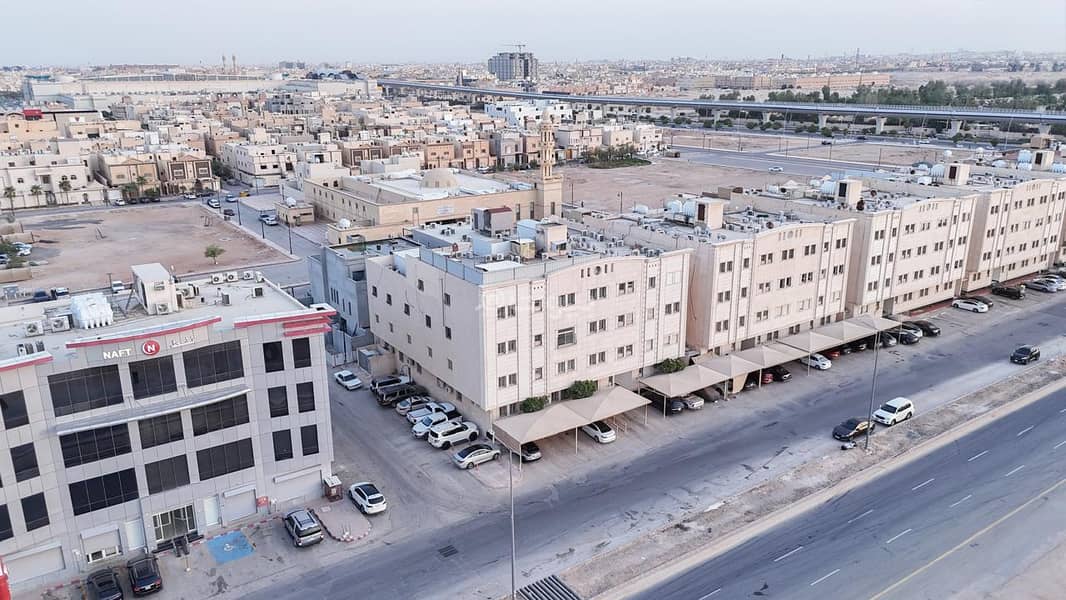 شقة للبيع بـ3 غرف في Al Yarmuk، الرياض مساحة 225 م²