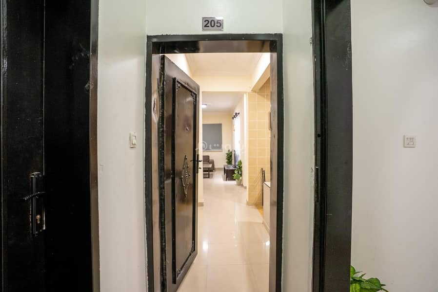 شقة للإيجار بـ1 غرف في Al Yarmuk، الرياض مساحة 750 م²