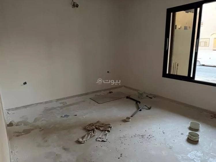 شقة للبيع بـ5 غرف في Al Itsalat Subdivision، الدمام مساحة 900 م²